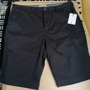 NWT men’s billabong shorts